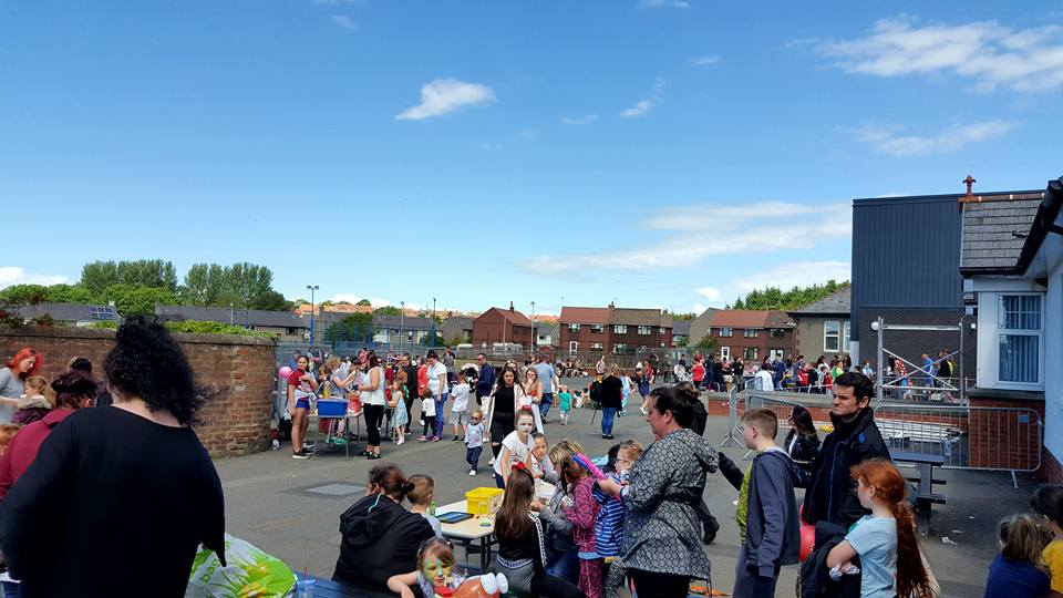 Ayrshire Rivers Trust Annbank Primary School Community Picnic Event